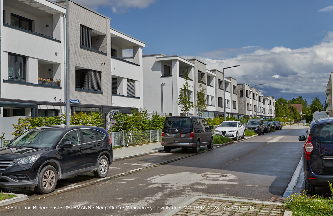 25.07.2023 - Rundgang im Alexisquartier in Neuperlach
